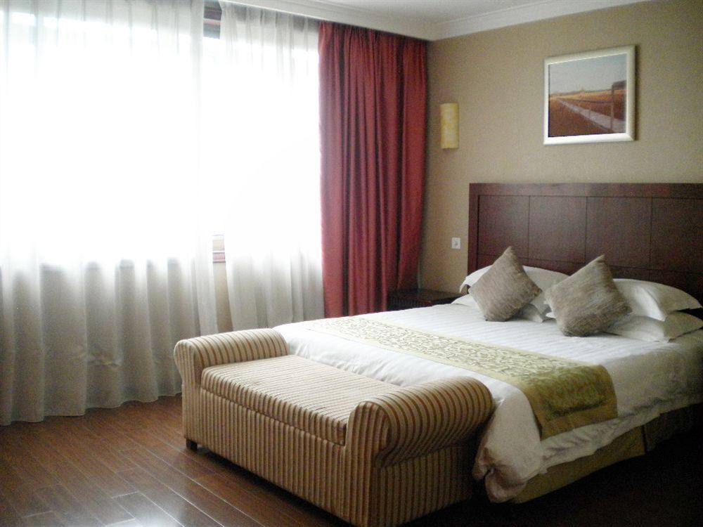 Hanting Hotel Shanghai Caohejing Yishan Road Esterno foto