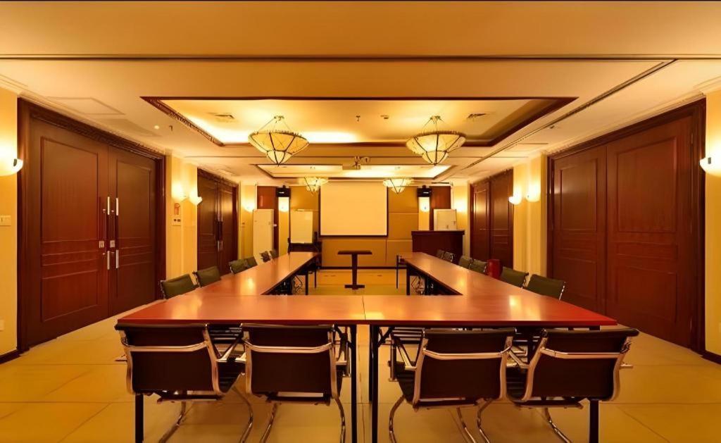 Hanting Hotel Shanghai Caohejing Yishan Road Esterno foto